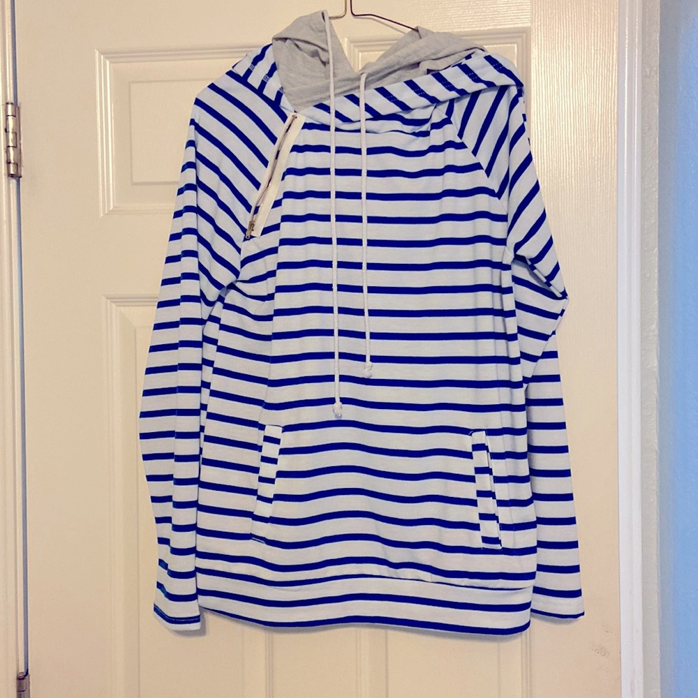 Soto Lifestyle Hoodie Size M